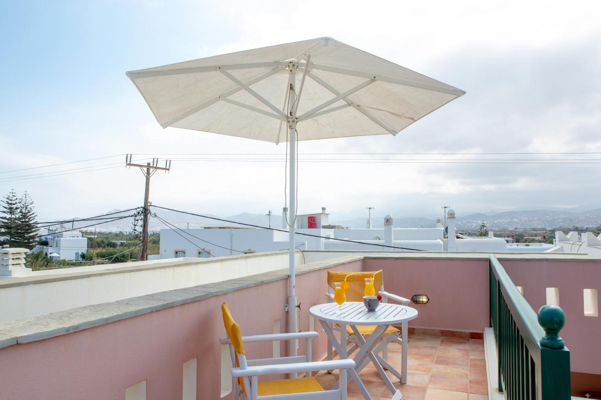 Golden Bay Aparthotel Agios Prokopios  Exterior photo