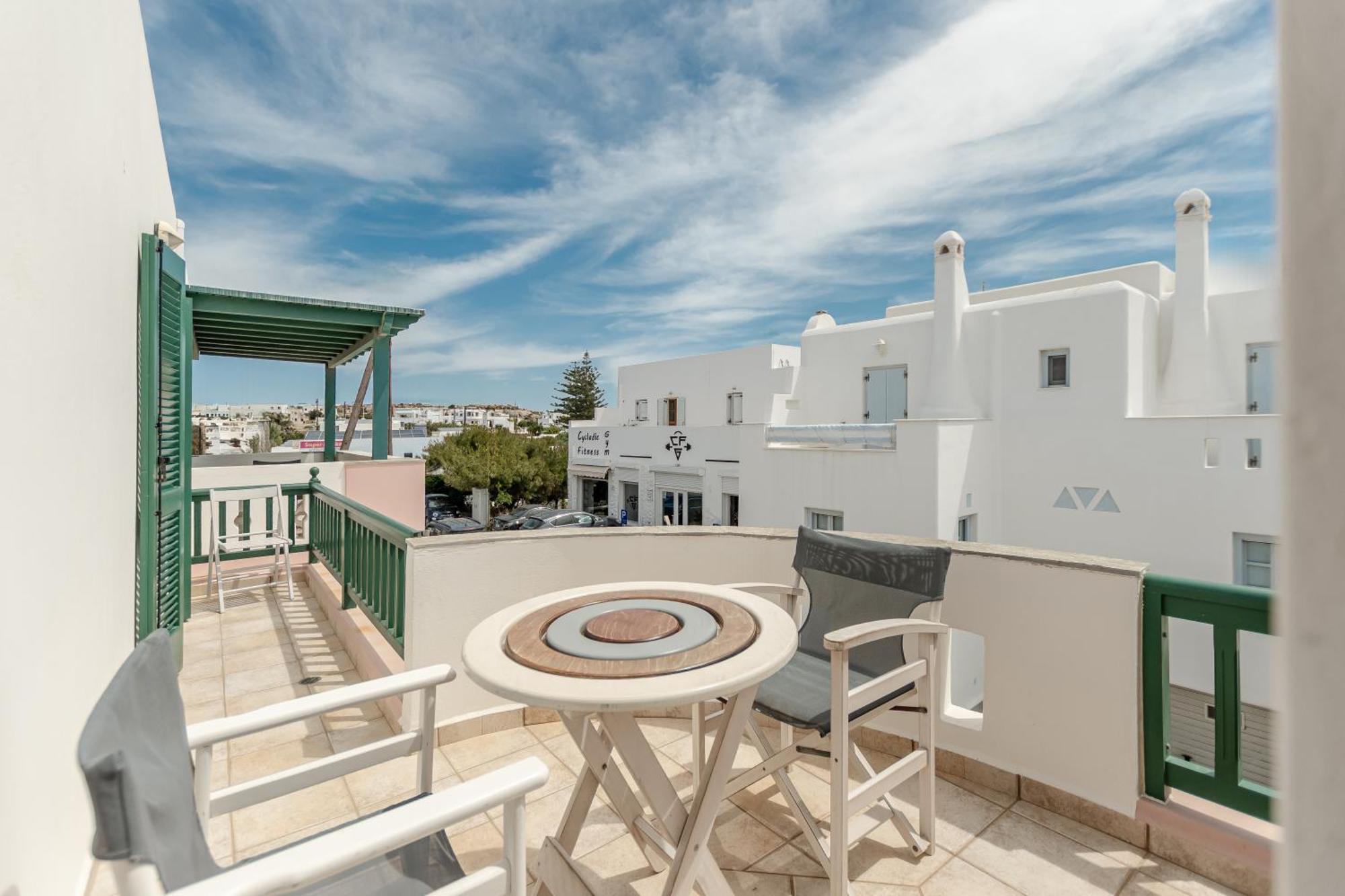 Golden Bay Aparthotel Agios Prokopios  Exterior photo