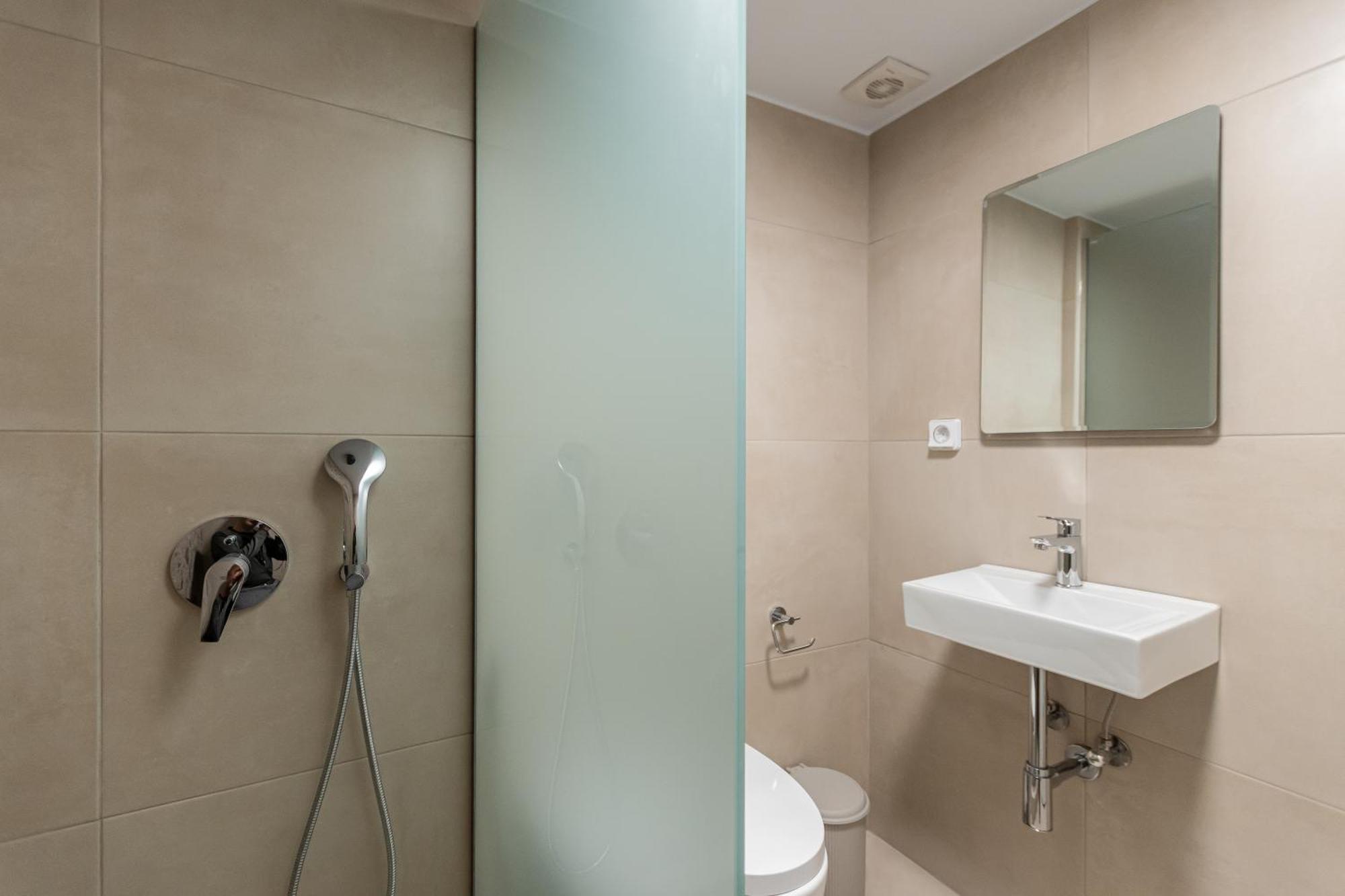 Golden Bay Aparthotel Agios Prokopios  Exterior photo